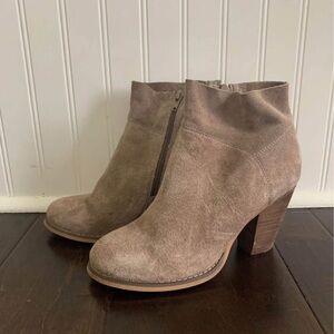 Women's Suede Ankle Boots
